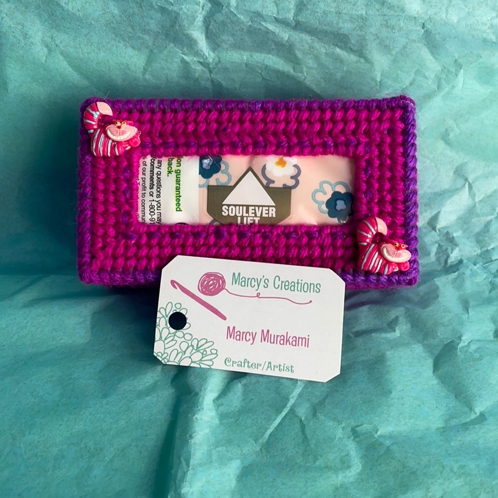 Cheshire Cat mini tissue box holder with tissue. Handcrafted with love 💕